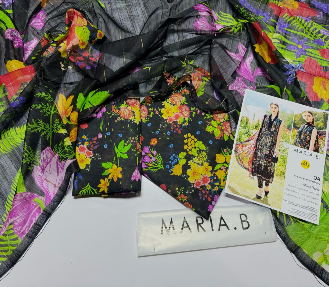 Maria B. floral exclusive lawn 3 Pcs